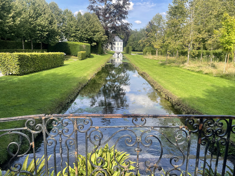 Jardins d'eau d'Annevoie. La Belgique. 