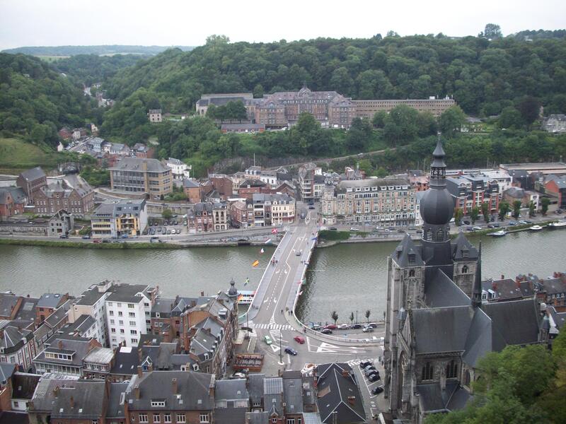 Vue depuis la citadelle de Dinant. Belgique.
